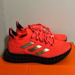 Adidas 4DFWD "Turbo Core Black" Sz 7.5